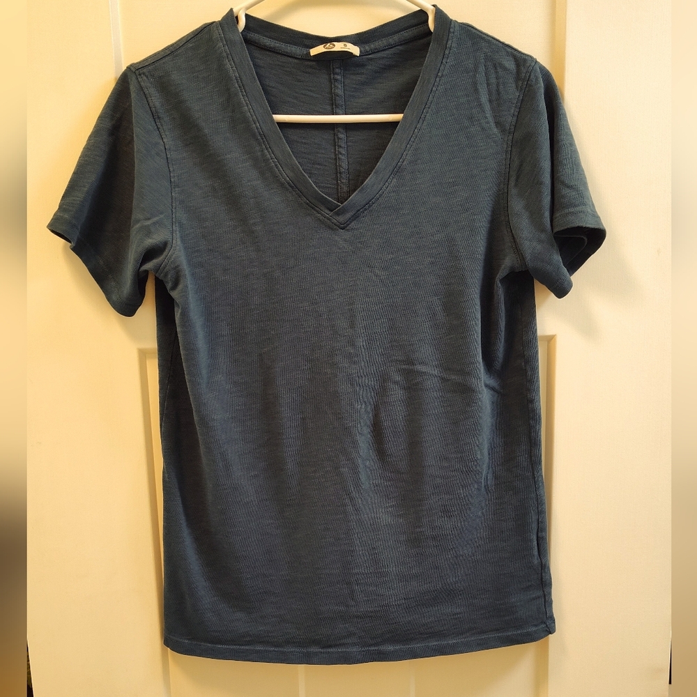 American Giant Deep Teal Blue V-Neck Slub Short Sleeve Tee size SMALL